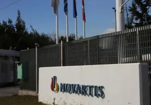 Politico για Novartis και Φρουτζή 