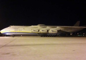 Στην Αθήνα το μεγαλύτερο αεροπλάνο του κόσμου 