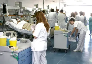 Το κόψιμο της ιατροφαρμακευτικής περίθαλψης αποτελεί ένα μέσο πίεσης του ΕΦΚΑ προς τους ασφαλισμένους, προκειμένου να μην αφήνουν ληξιπρόθεσμα χρέη