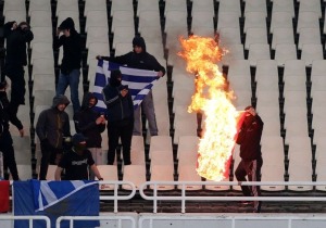 Οι Ναζί έκαψαν και την Εθνική Ελλάδος!