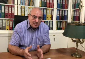 Δρ. Αντώνης Πολίτης, καθηγητής Ψυχιατρικής