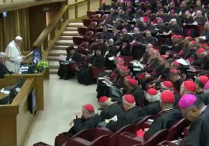 Το Βατικανό αφόρισε 6 κληρικούς για «σχισματική πράξη»