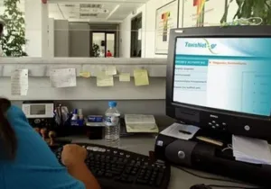 Στόχος είναι να μην αφήνονται να λιμνάζουν ανείσπρακτα χρέη αλλά και παράλληλα να ενισχυθεί η φορολογική συμμόρφωση