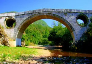 Γέφυρα των Αιγών