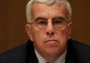 ΝΔ: Ο Στρ. Σιμόπουλος στη θέση του κοινοβουλευτικού εκπροσώπου