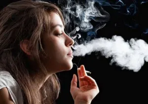 Από 100 ευρώ το πρόστιμο για τους καπνίζοντες, 1.500 ευρώ για κάπνισμα στο αυτοκίνητο με παιδιά