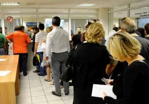 Λάθη στα στοιχεία των τόκων των καταθέσεων, των αυτοκινήτων, στις παρακρατήσεις φόρων των ελευθέρων επαγγελματιών εντοπίζουν οι λογιστές