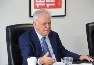 Δραγασάκης: Θέλω να συμβάλω στον διάλογο Αριστεράς και ευρύτερου προοδευτικού χώρου