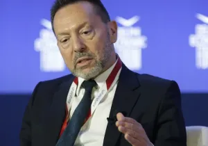 Στουρνάρας σε DEF: Η ΕΚΤ θα πρέπει να τηρήσει στάση αναμονής για τα επιτόκια την επόμενη εβδομάδα