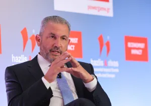 Μπάκος, Καϋμενάκης, Εξάρχου πήραν την iefimerida - Deal και με "Παραπολιτικά"