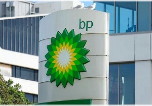 BP: Από στόχος εξαγοράς σε ανερχόμενο "παίκτη" - Άνοδος 32% της μετοχής