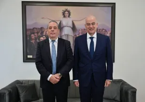 Η αμυντική συνεργασία Ελλάδας - Κύπρου και το πρόγραμμα SAFE στο επίκεντρο της συνάντησης Δένδια