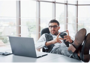 Βιώσιμη ηγεσία: Γιατί το «αργά» είναι το νέο «γρήγορα»