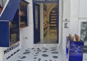 Monreale: Νέο κατάστημα στη Μύκονο