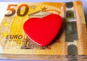 Έρευνα Focus Bari: Πώς τα χρήματα οριοθετούν τη συμβίωση στην Ελλάδα