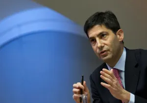 Fed: Στον αέρα η έγκριση του Κέβιν Γουόρς (και) μετά την ακρόαση στη Γερουσία