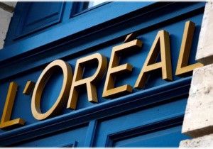 L’Oréal: Επενδύει $383 εκατ. σε AI hub ομορφιάς στην Ινδία