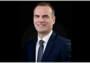 Philip Morris: Ο Γ. Μαργώνης Αντιπρόεδρος Ευρώπης - Η Τ. Δαβού νέα CEO της Παπαστράτος