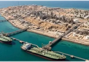 Γιατί ο Τραμπ στοχεύει το ιρανικό νησί Χαργκ και τι σημαίνει για την αγορά πετρελαίου