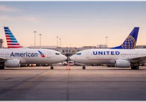 Η American Airlines μόλις "προσγείωσε" τα σενάρια συγχώνευσης με τη United