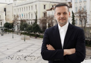 Xάρης Δούκας στη Guardian: «Η Αθήνα δεν μπορεί να είναι ένα τεράστιο ξενοδοχείο»