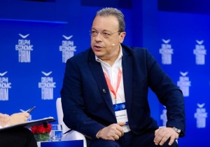 Φάμελλος σε DEF: Ο κ. Μητσοτάκης ανακάλυψε "λεφτόδεντρα" την ώρα που συζητιέται η άρση ασυλίας των βουλευτών