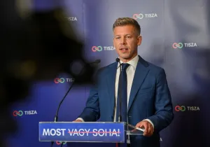 Ουγγαρία: Μειώθηκαν 40% οι απολαβές των βουλευτών