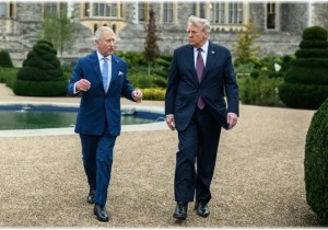 Ρήγμα στην «ειδική σχέση» ΗΠΑ-Βρετανίας πριν τη βασιλική επίσκεψη στην Ουάσινγκτον