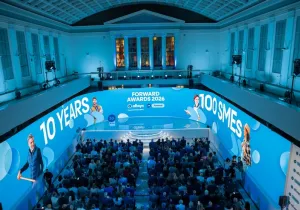 Στην εκδήλωση Forward Awards 2026, η Allwyn Hellas υποδέχθηκε 19 νέες εταιρείες στο μεγαλύτερο πρόγραμμα επιχειρηματικότητας στη χώρα και βράβευσε επιχειρήσεις που ξεχώρισαν