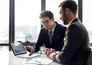 Το νέο ESG των CFOs: Από κόστος συμμόρφωσης σε εργαλείο κερδοφορίας