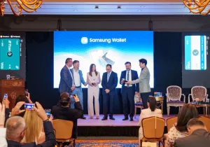 Samsung Pay: Στην Ελλάδα μέσα από συνεργασίες με Alpha Bank, Πειραιώς, Viva.com και Visa