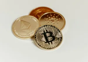 Crypto στην Ελλάδα: 200.000 επενδυτές και η νέα εποχή των αδειοδοτημένων παρόχων υπό τον MiCA