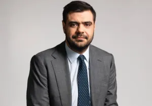 Μαρινάκης: Ζήτημα επιβίωσης της δημοκρατίας η μάχη απέναντι στα fake news