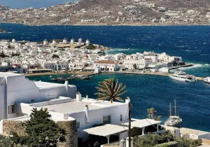 Μύκονος: Λουκέτο από την ΑΑΔΕ σε περίπτερο - Δεν εξέδωσε αποδείξεις άνω των 90.000 ευρώ σε τέσσερις μήνες