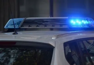 Επεισοδιακη οδήγηση με κλεμμένη μοτοσικλέτα κατέληξε σε τροχαίο και συλλήψεις