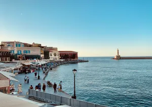 Η τουριστική σεζόν «τραβάει» έως τις 20 Οκτωβρίου στην Κρήτη με υψηλές πληρότητες