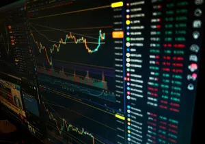 Nasdaq CEO: Το tokenization θα απελευθερώσει δεκάδες $δισ. στο χρηματοπιστωτικό σύστημα