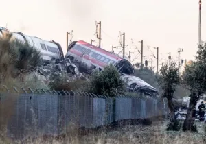 Ισπανία: Στους 74 οι νεκροί από τη σύγκρουση τρένων – Έκκληση του βασιλιά για μέτρα πρόληψης