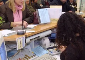 Οι οφειλέτες που θα ενταχθούν στη νέα ρύθμιση θα είναι «όμηροι» της ΑΑΔΕ