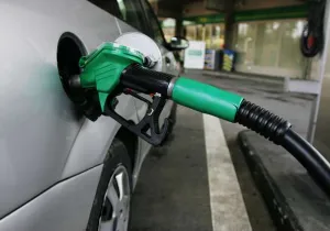 ΗΠΑ: Στα 3,54 δολάρια η βενζίνη