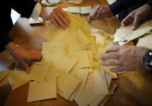 Απλή αναλογική στις αυτοδιοικητικές εκλογές