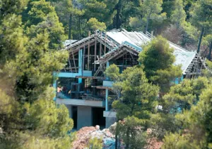 Αυθαίρετα