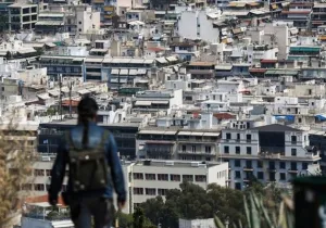 Η κτηματαγορά μπαίνει φέτος σε κρίσιμη καμπή, μετά από 7 χρόνια ανόδου των τιμών, ενώ το στεγαστικό πρόβλημα παραμένει οξύτατο