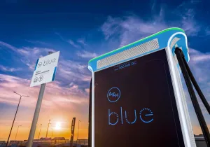 Πέντε χρόνια ΔΕΗ blue: Το μεγαλύτερο δίκτυο δημόσιας φόρτισης στην Ελλάδα