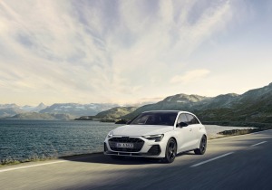 Τα νέα Audi A3 Sportback και allstreet Plug-in Hybrid πιο ισχυρά από ποτέ – Τιμές