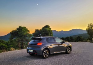 Δοκιμή: Peugeot 208 Hybrid e-DCS6