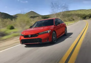 Honda Civic: με 200 υβριδικούς ίππους και νέο σπορ στυλ!