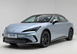 Ο νέος αντίπαλος του Tesla Model 3 έχει αυτονομία 700 Km και τιμή που ξεκινά από €13.000