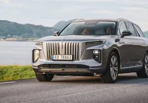 Η «κινεζική Rolls-Royce» διαθέτει μπαταρία που μπορεί να φορτιστεί σε 3 λεπτά