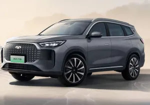 Αυτό είναι το plug-in υβριδικό SUV με €13.187 και αυτονομία +2.000 χλμ